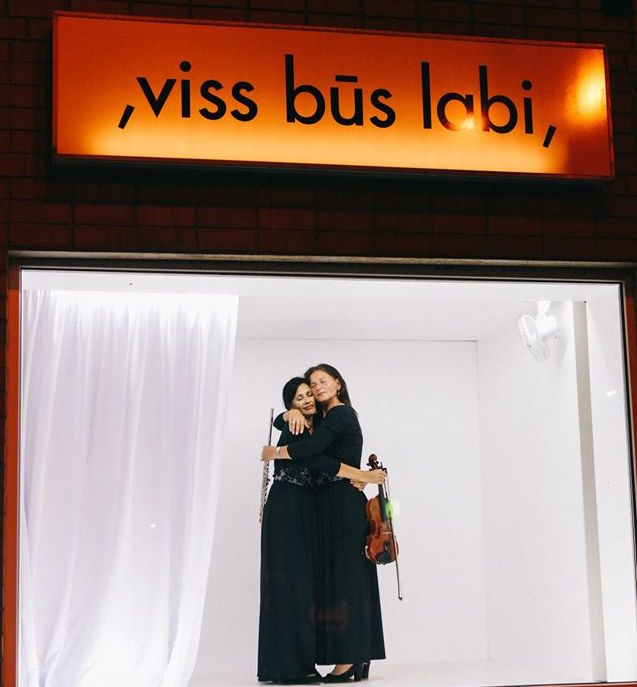 Skats no instalācijas 