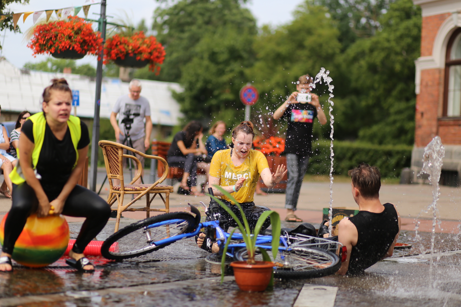 Skats no performances 