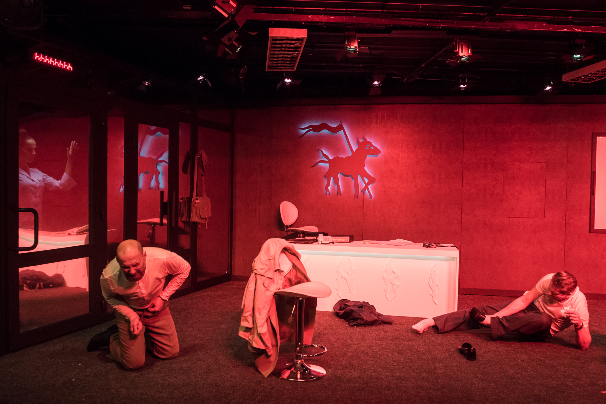 Skats no izrādes // Foto – Gints Ivuškāns