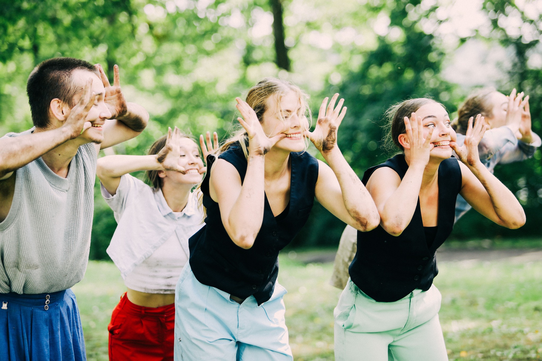 Skats no dejas pielietiem jauno horeogrāfu darbiem