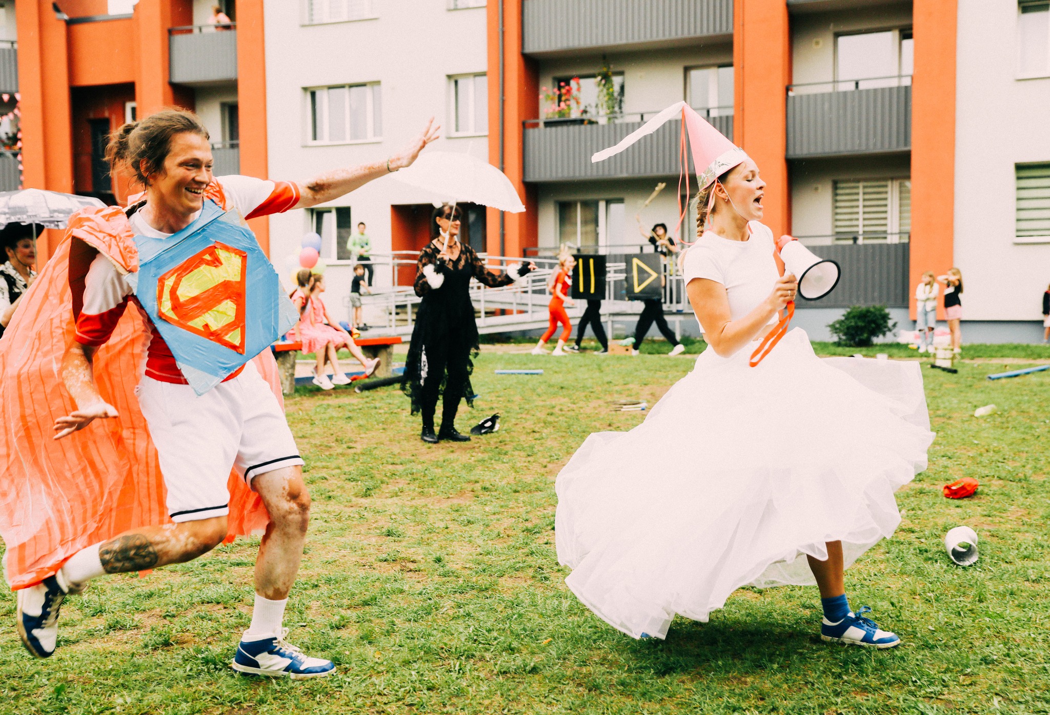 Skats no skaitāmas un skatāmas mudžizrādes visai ģimenei