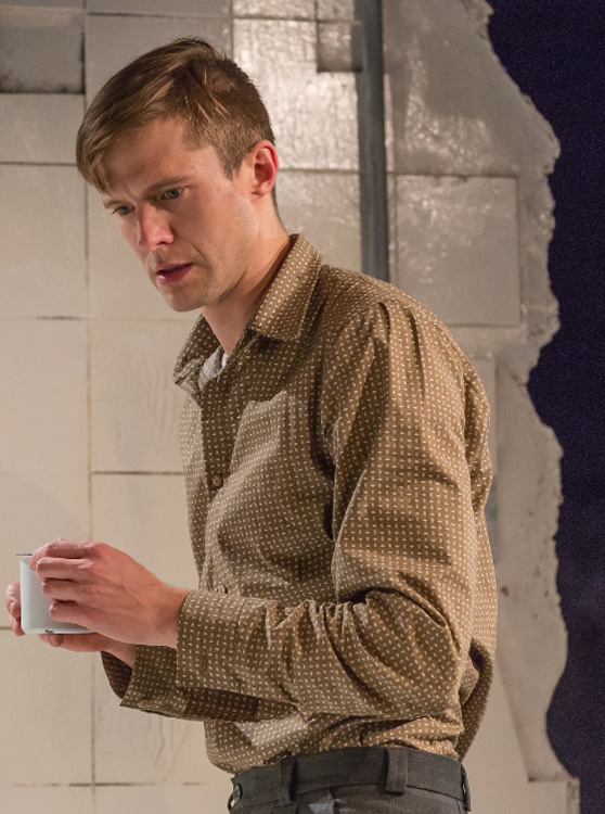 Dainis Grūbe – Mihaels izrādē