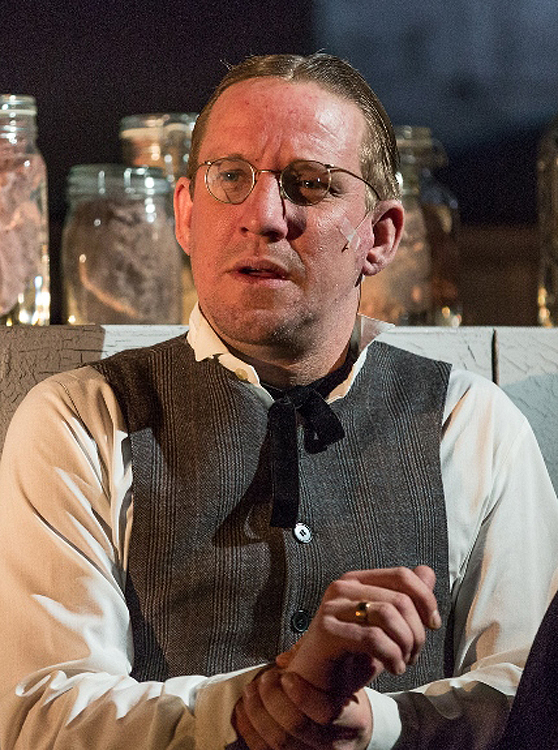 Artūrs Skrastiņš – Šarls Bovarī izrādē