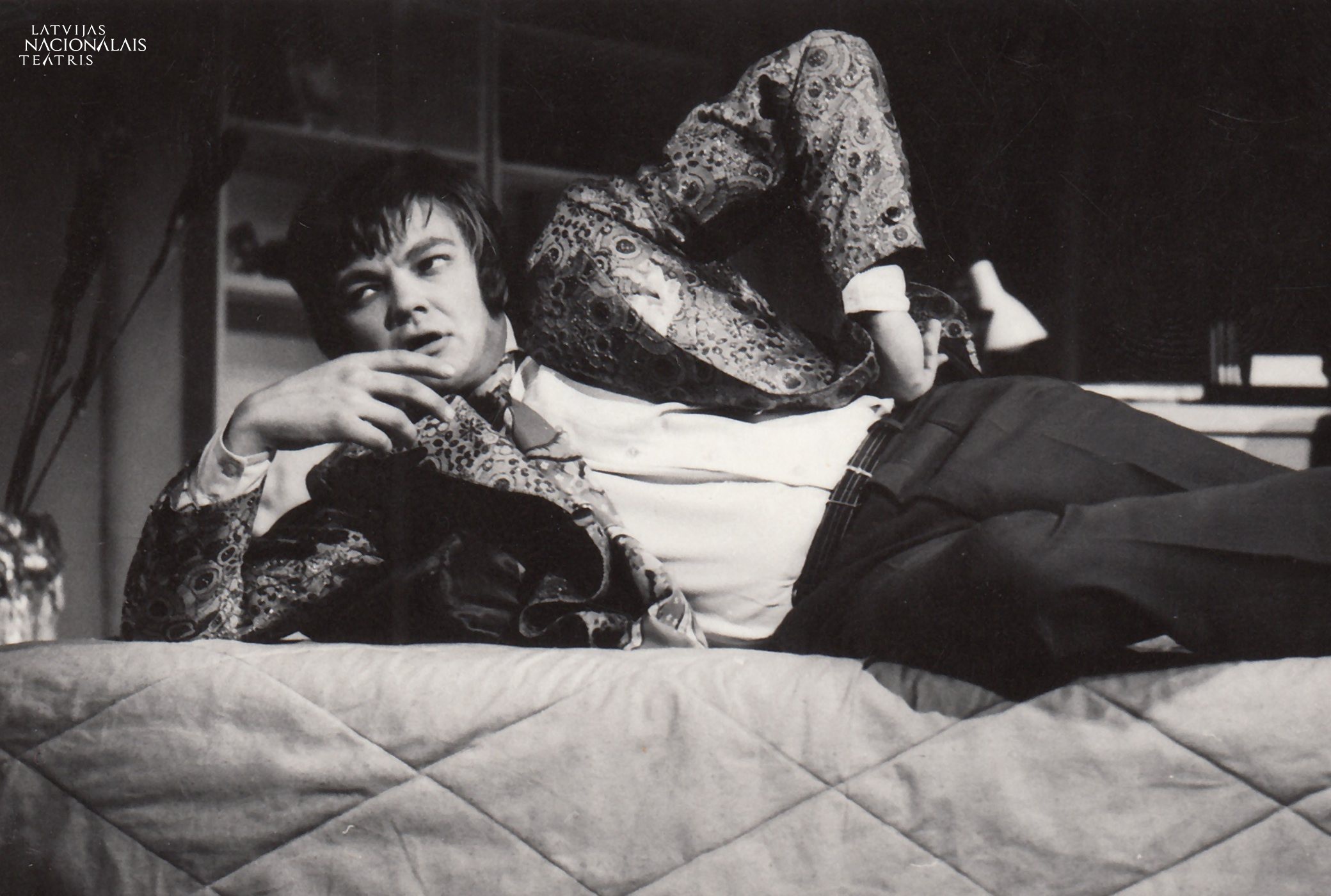 Juris Kaminskis Gido Bombāna lomā izrādē 