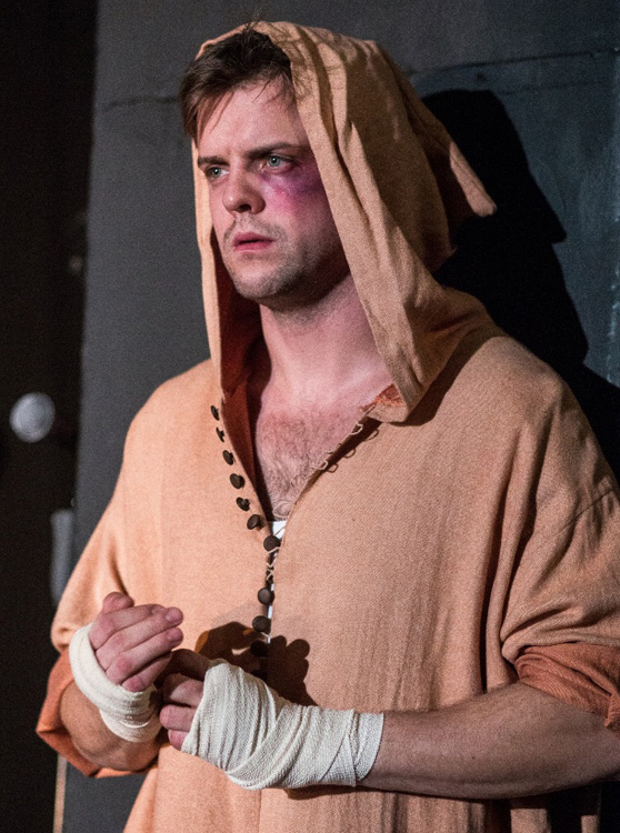 Gints Andžāns – Simons izrādē 