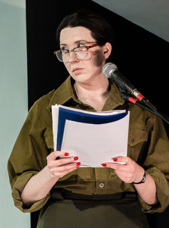 Marija Bērziņa – Koris izrādē 