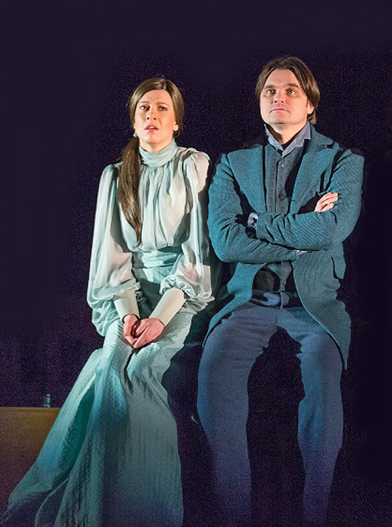 Artis Robežnieks – Boriss Nikolajevičs Čepurnojs izrādē 