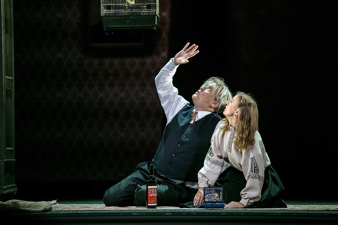 Imants Strads un Inese Pudža VDT izrādē 