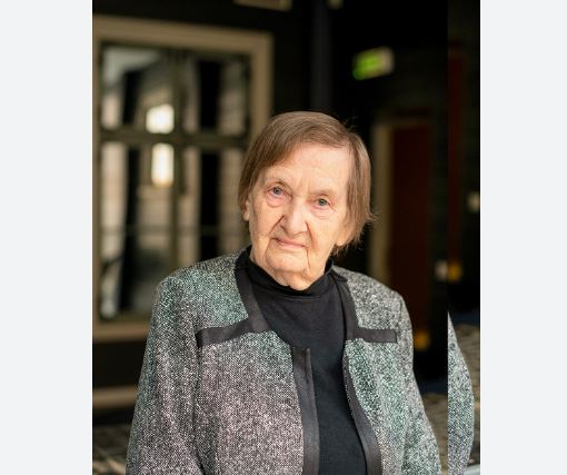 Aina Matīsa // Publicitātes foto