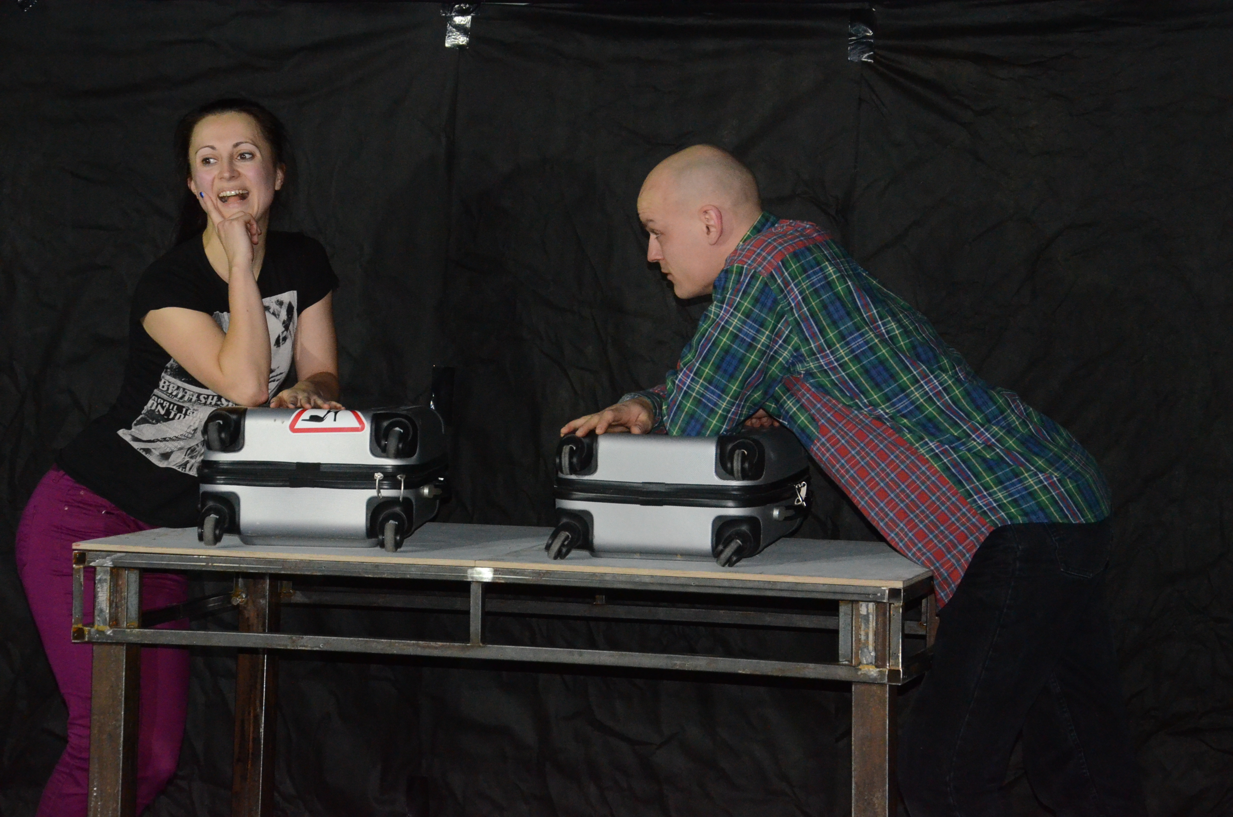 Anete Berķe un Kaspars Kārkliņš izrādē 