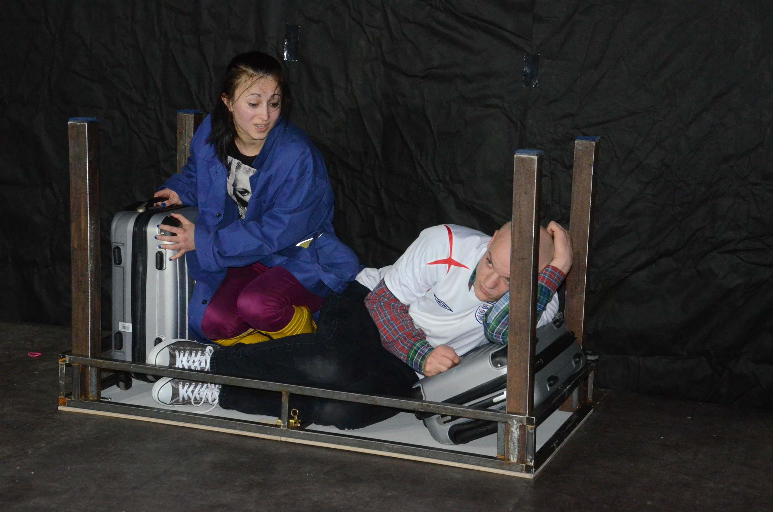 Anete Berķe un Kaspars Kārkliņš izrādē 