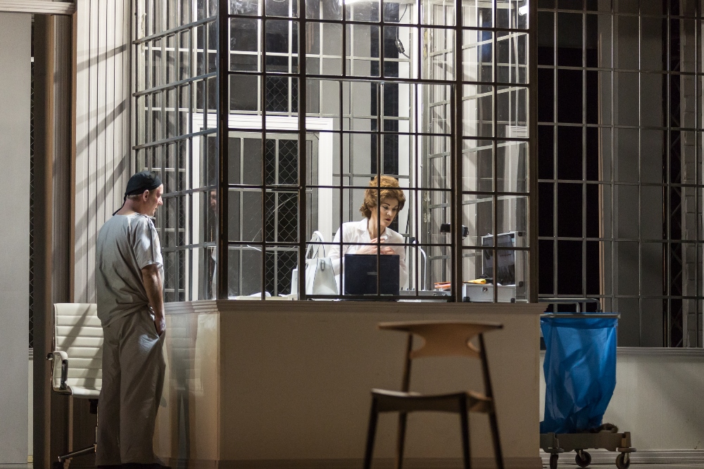 Makmērfijs – Artūrs Skrastiņš, māsa Rečida – Ilze Ķuzule-Skrastiņa // Foto – Gunārs Janaitis