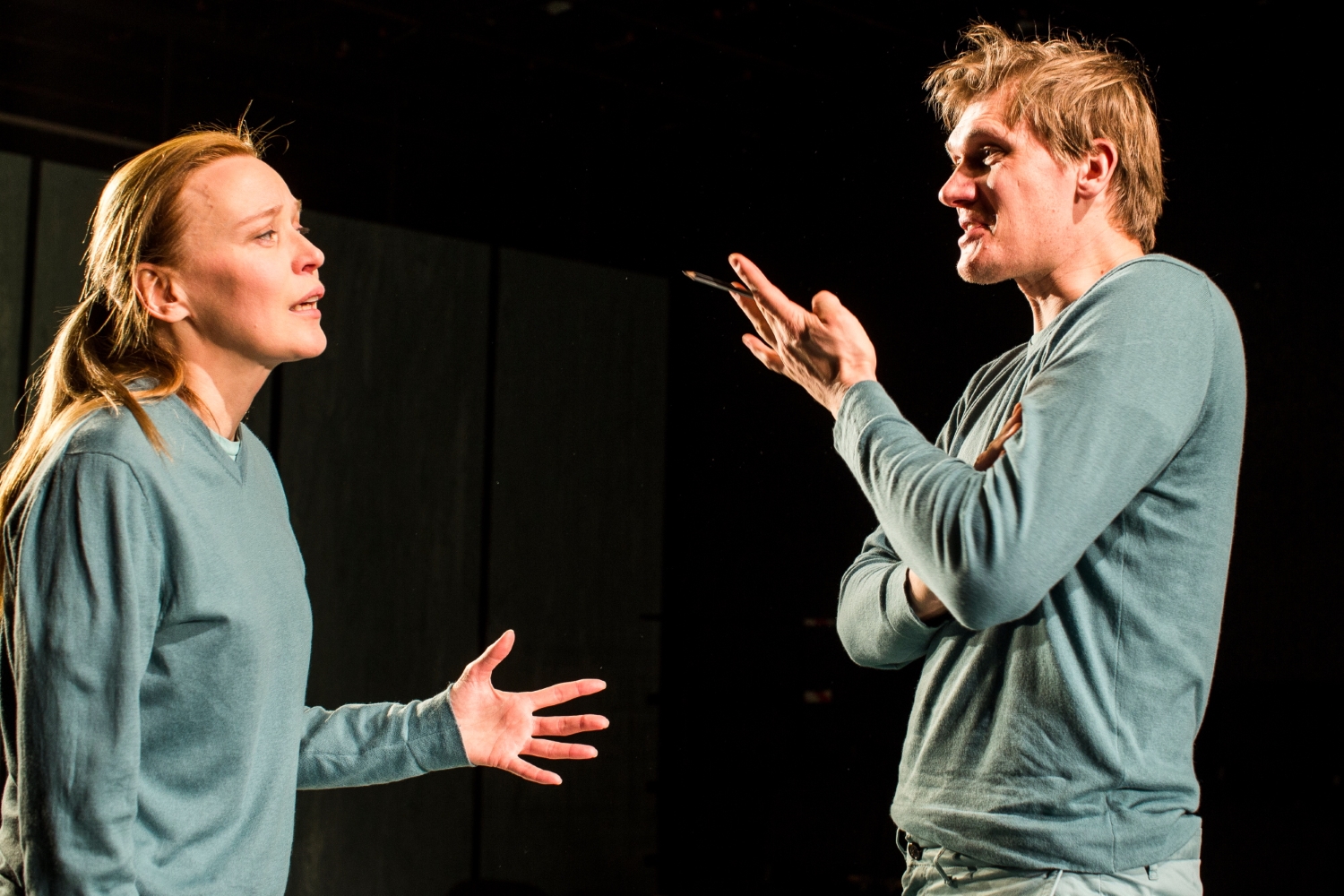 Elita Kļaviņa un Gatis Gāga izrādē 