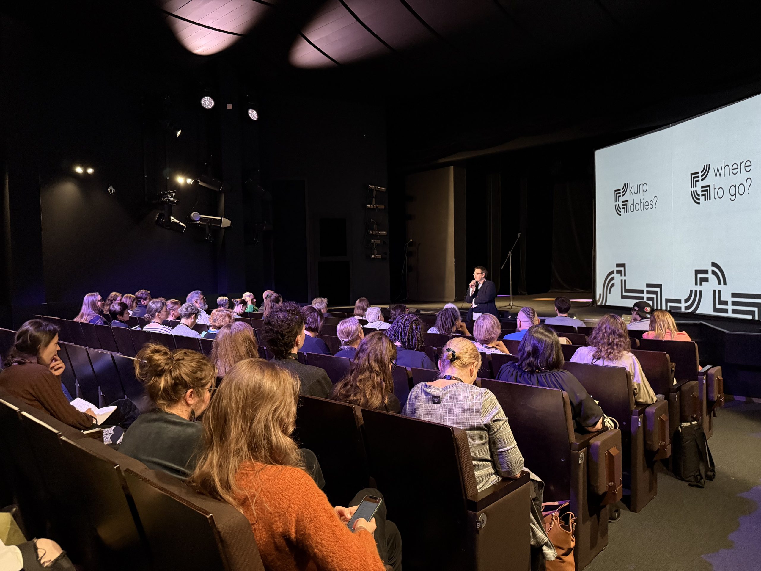 Skats no konferences “Laikmetīgais (leļļu) teātris. Kurp doties?” // LLT publicitātes foto