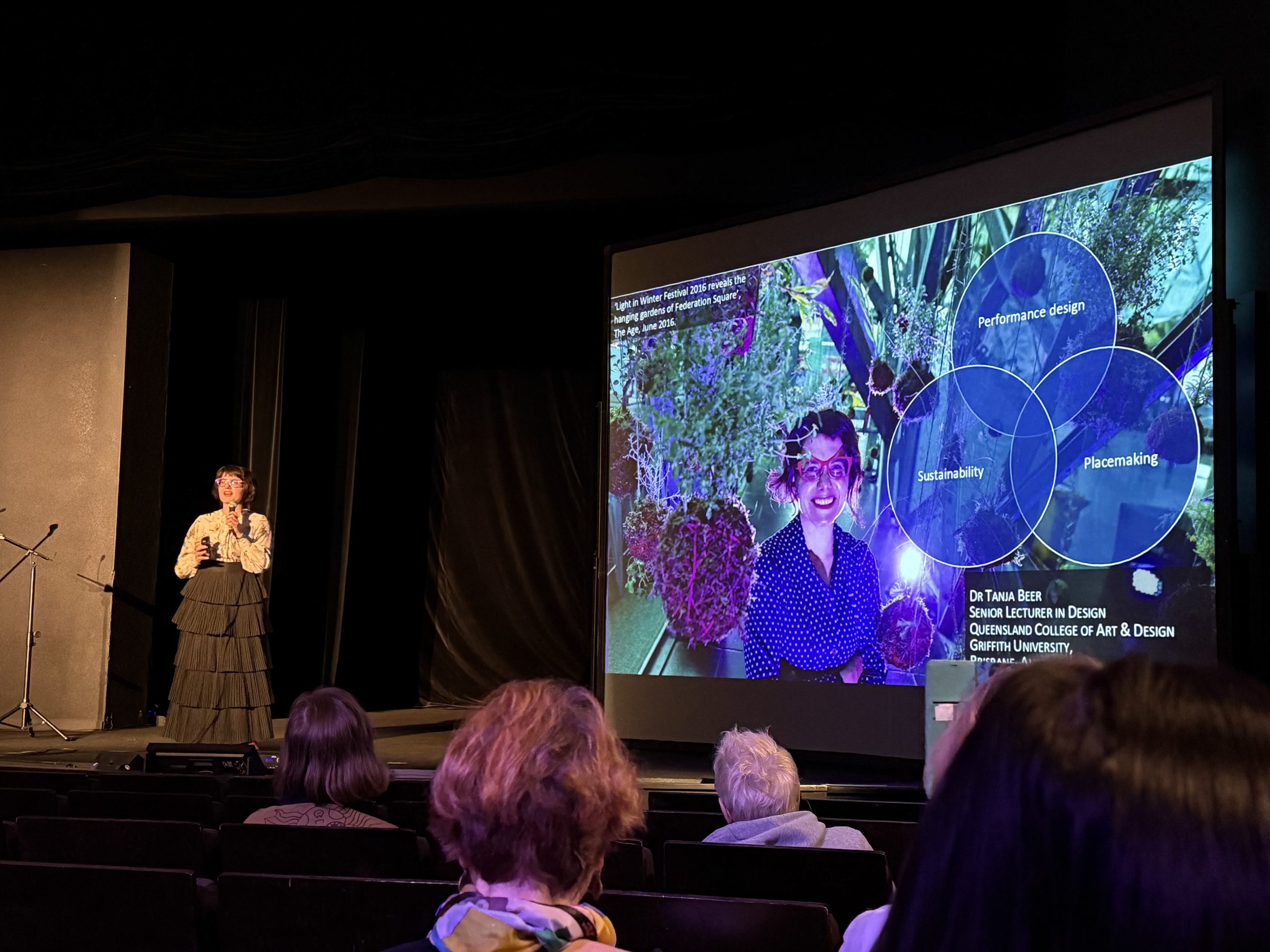 Skats no ekoscenogrāfes Tanjas Bīras (Austrālija) priekšlasījuma