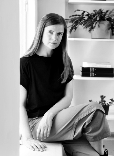 Scenogrāfe Inga Siliņa // Foto – Latvijas Nacionālā teātra arhīvs