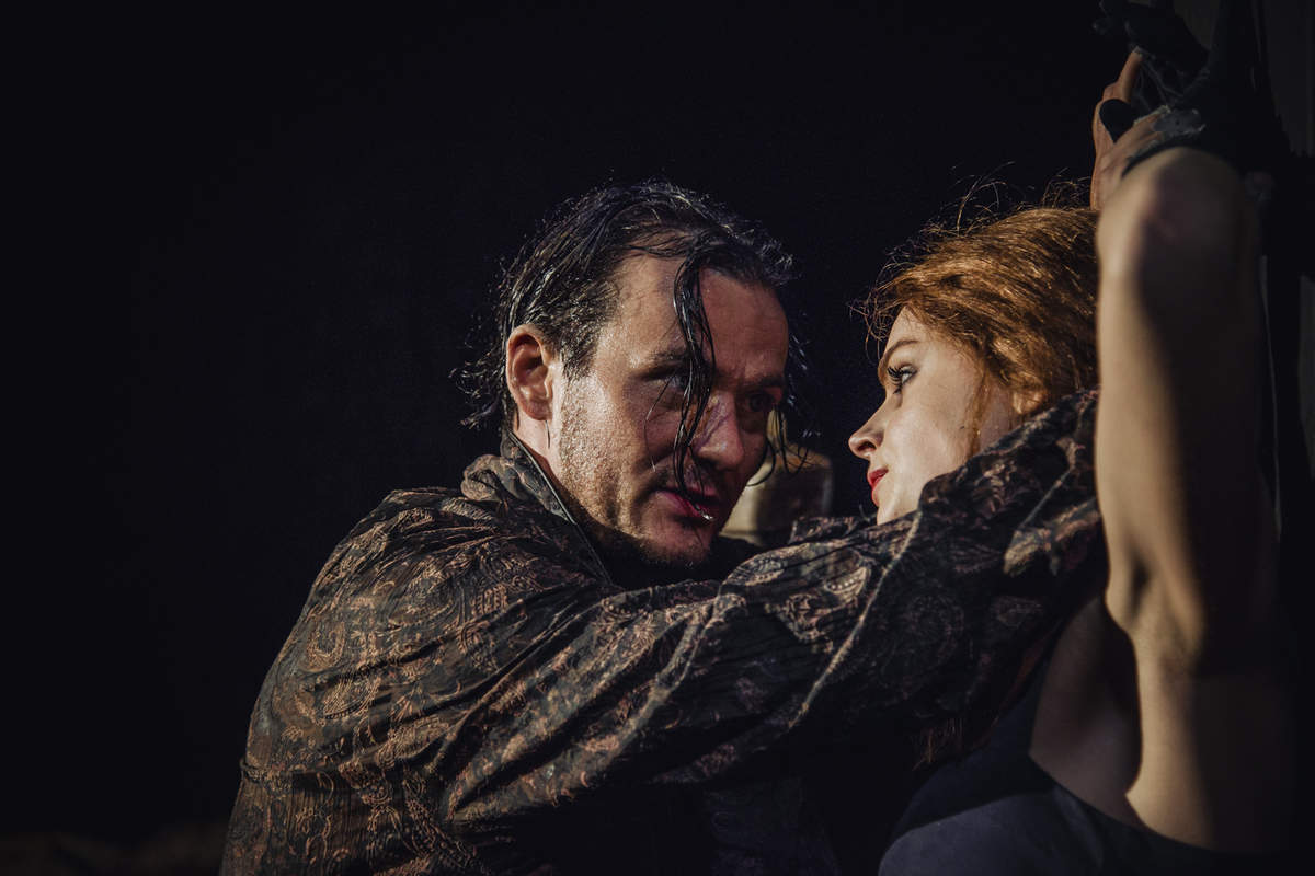 Gints Grāvelis – Stenlijs Kovaļskis, Ieva Florence-Vīksne – Stella izrādē 