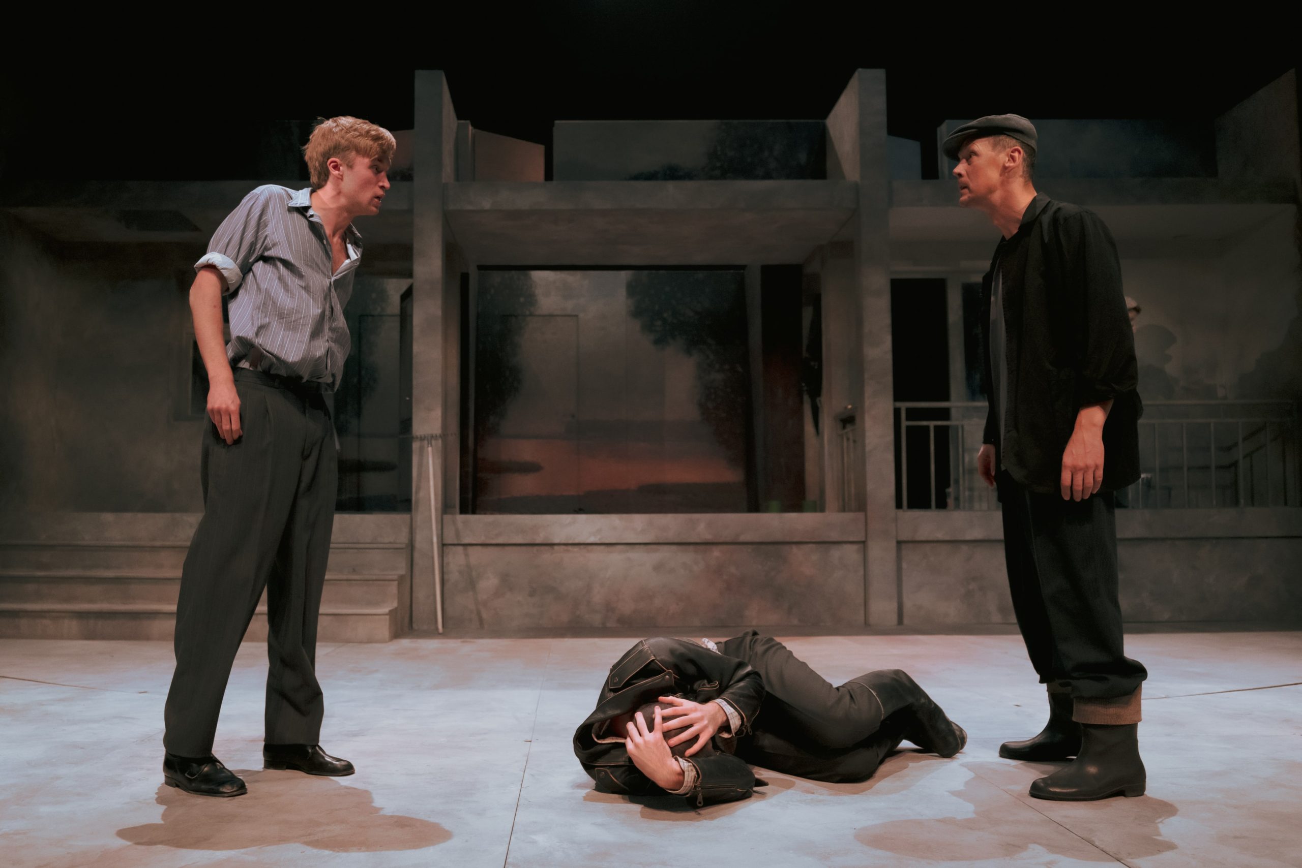 Uģis Daugavietis – Sandis Runge, Mārtiņš Pudāns – Krišjānis Salmiņš // Foto – Mārtiņš Vilkārsis