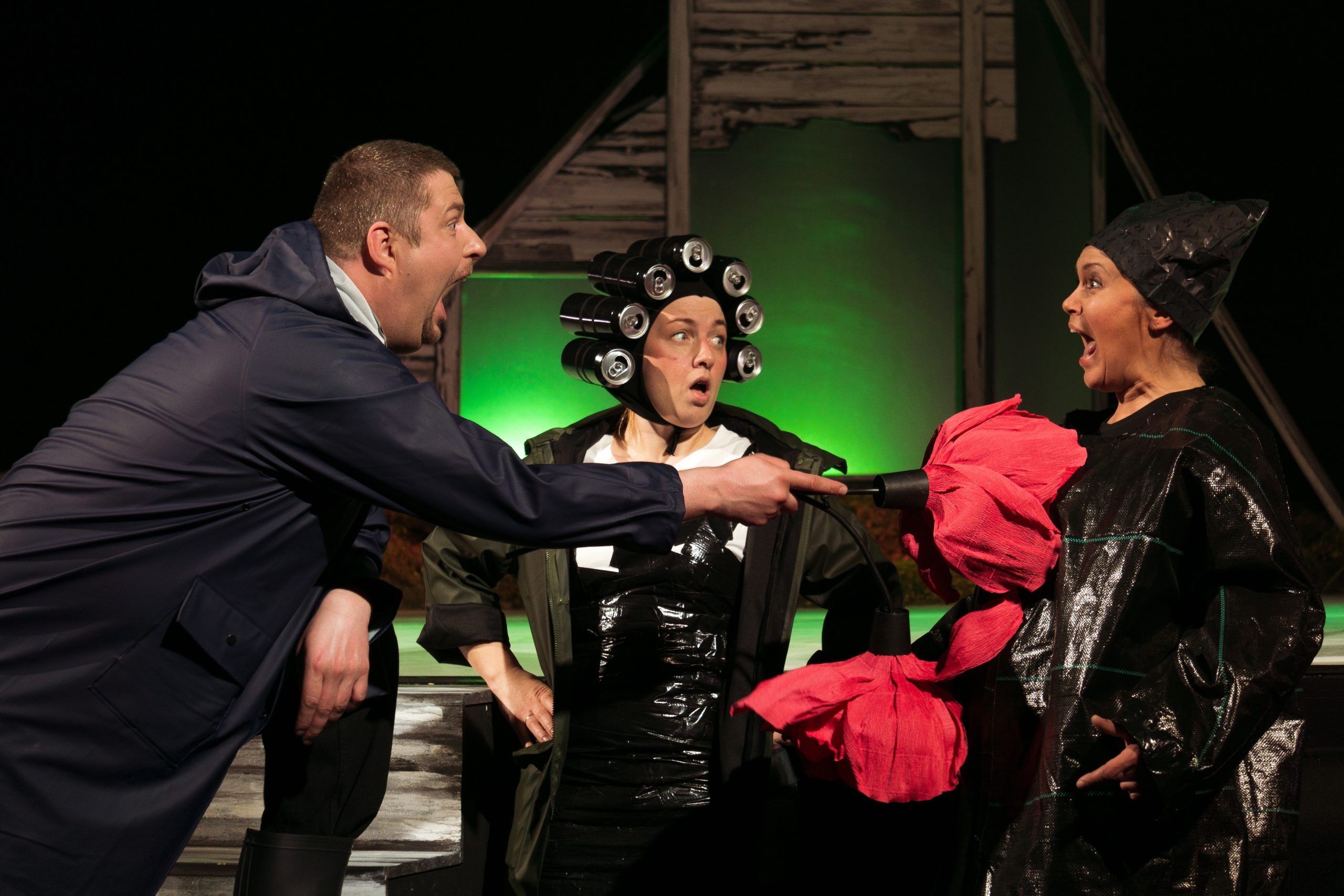 Skats no izrādes „ Pa Laimes lāča pēdām” // Foto – Gatis Timofejevs