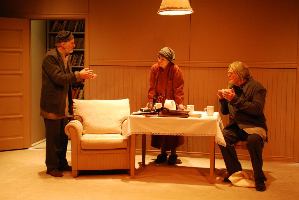 Klasesbiedru salidojums Valmieras teātrī