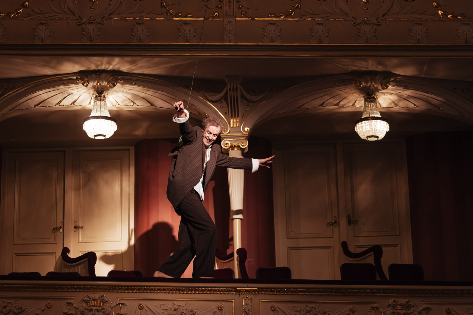 Mihails Čehovs – Kārlis Reijers // Foto – Ģirts Raģelis