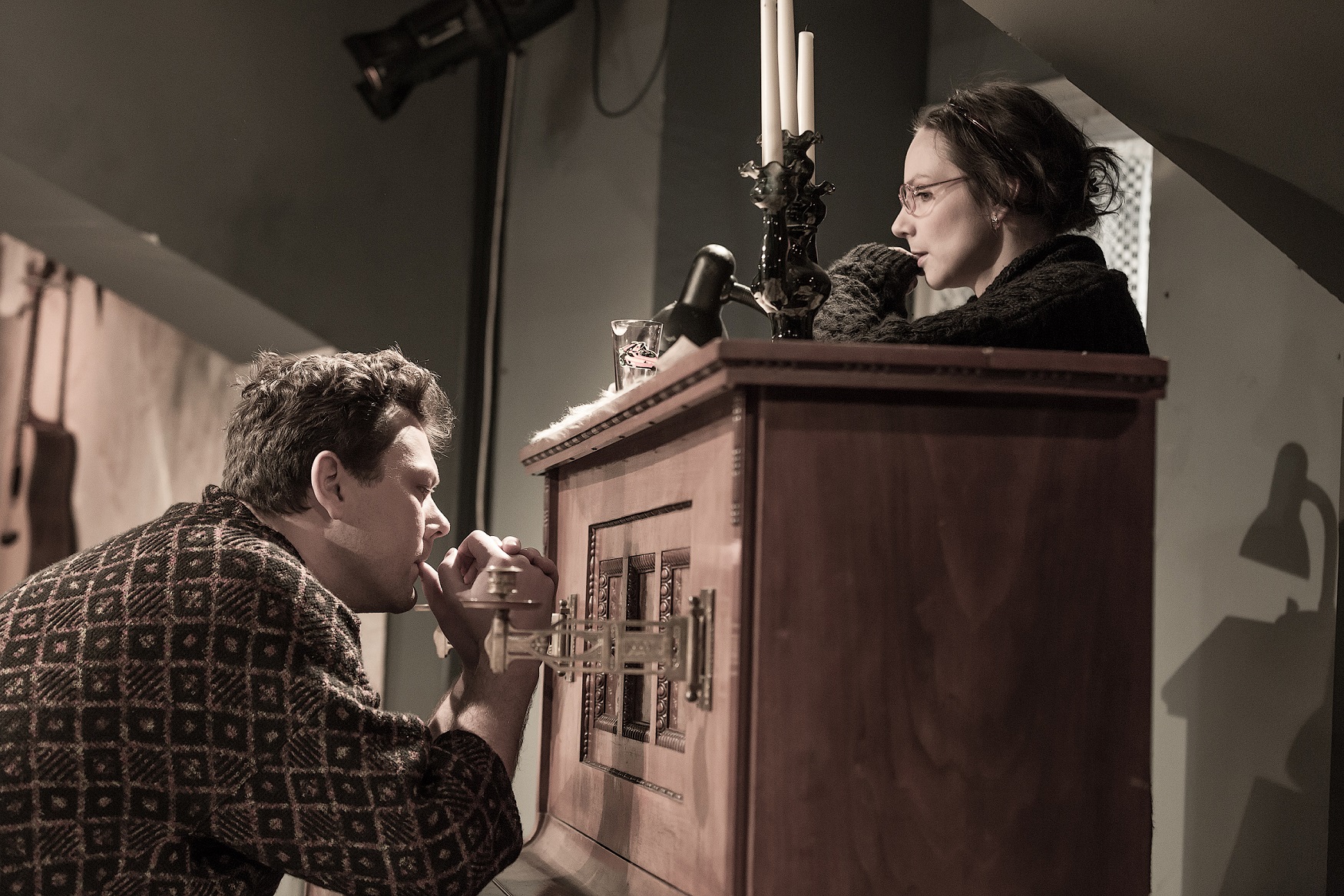 Oskars – Mārcis Maņjakovs, Astra – Inga Misāne-Grasberga // Foto – Gunārs Janaitis