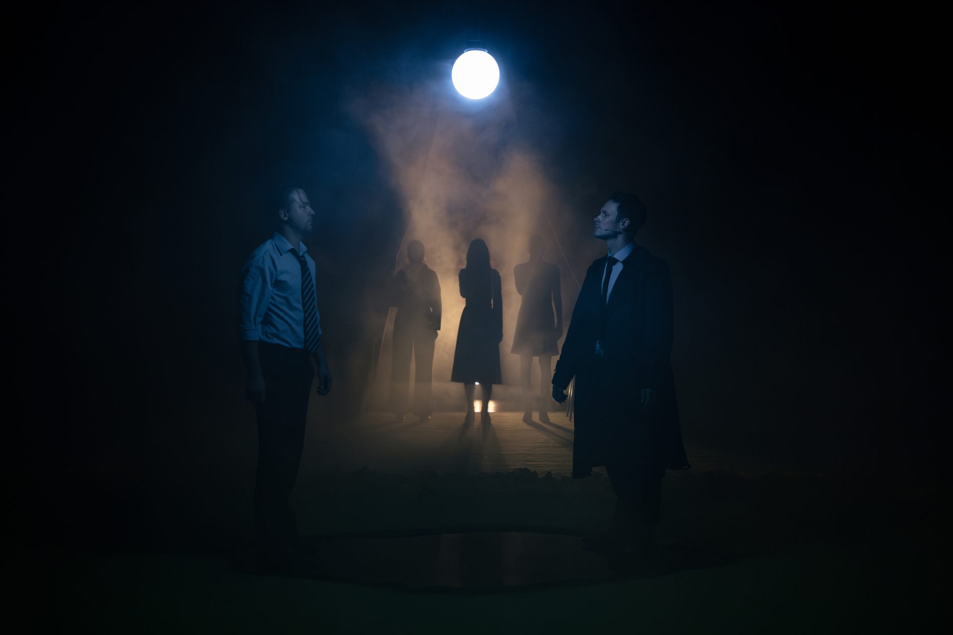 Skats no Liepājas teātra izrādes 