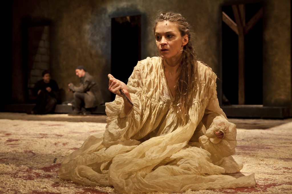 Ilze Ķuzule-Skrastiņa – Džuljeta izrādē