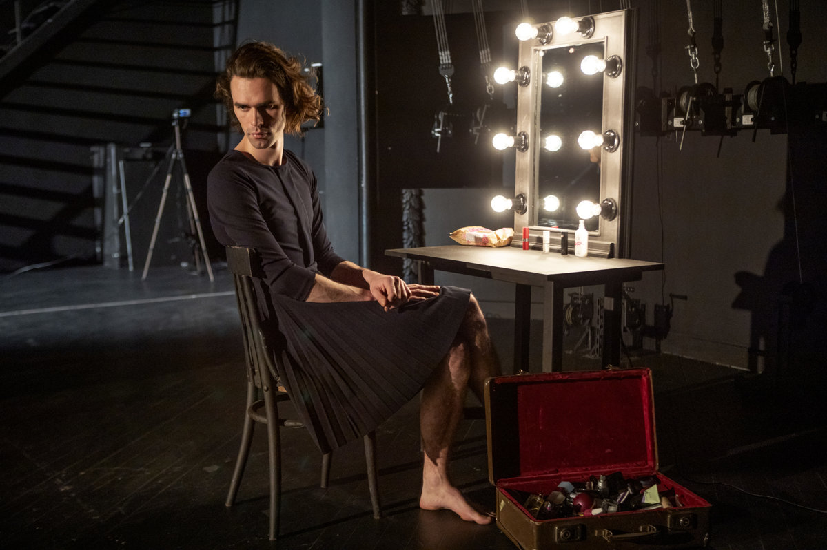 Elena – Kārlis Tols // Publicitātes foto