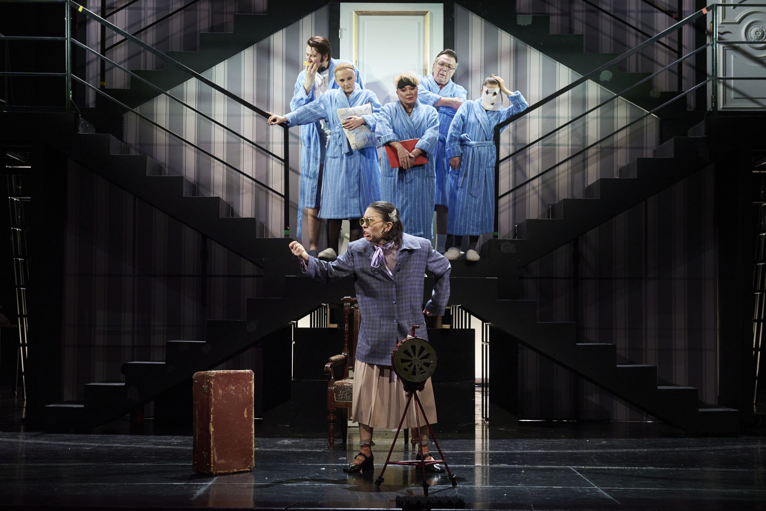 Priekšplānā: Pernela kundze – Jekaterina Frolova // Foto – Vadims Kožins