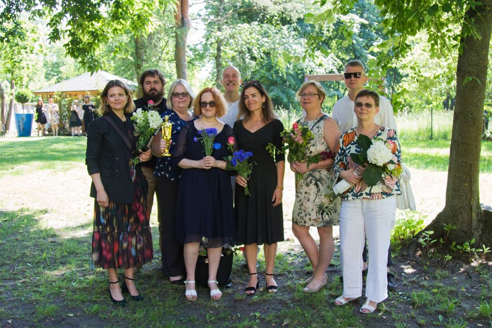 Pirmais LKA Audiovizuālās un skatuves mākslas maģistrantūras izlaidums (2020) // Foto no personīgā arhīva