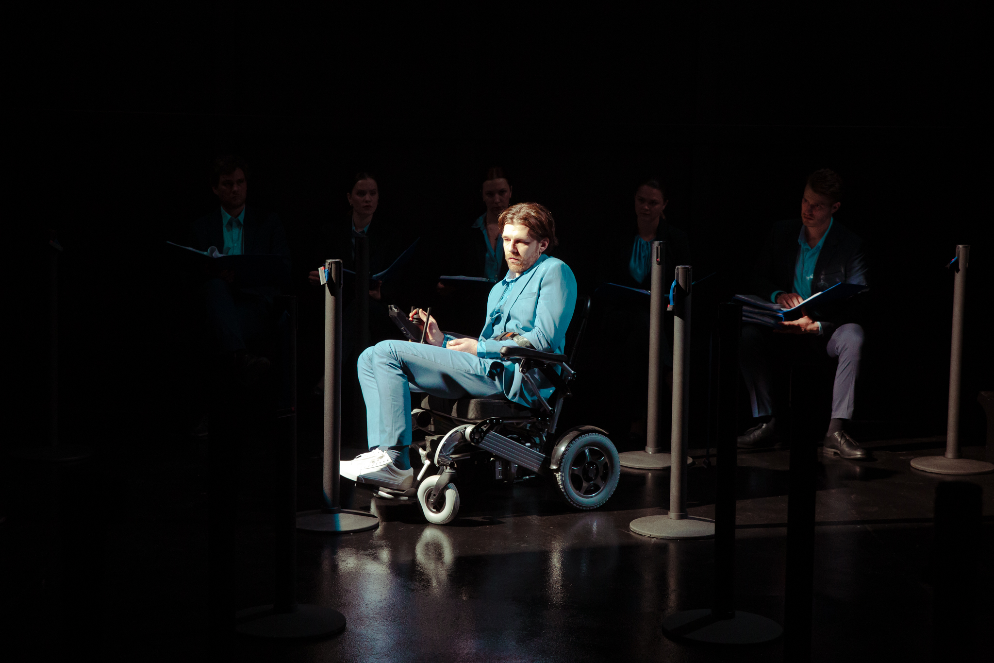 Skats no izrādes “Nebiju. Nezinu. Neatceros.” // Foto – Agnese Zeltiņa