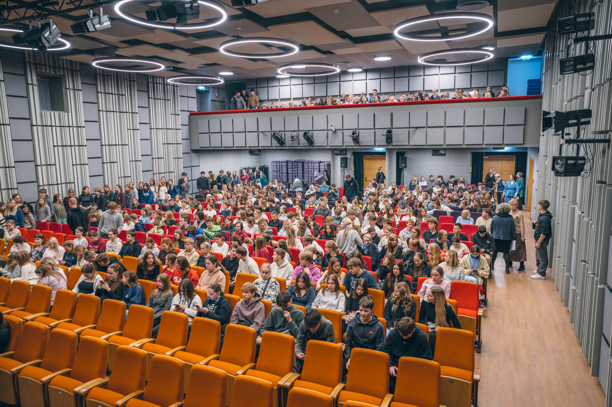 Skats no Ģertrūdes ielas teātra viesizrādes 