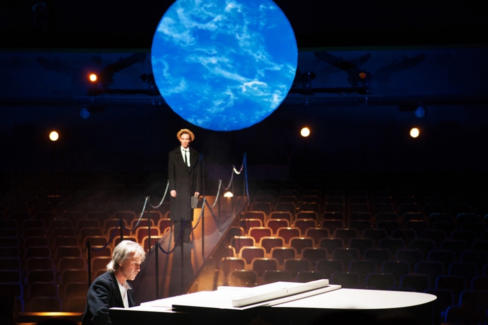 Skats no izrādes // Foto – Didzis Grozs