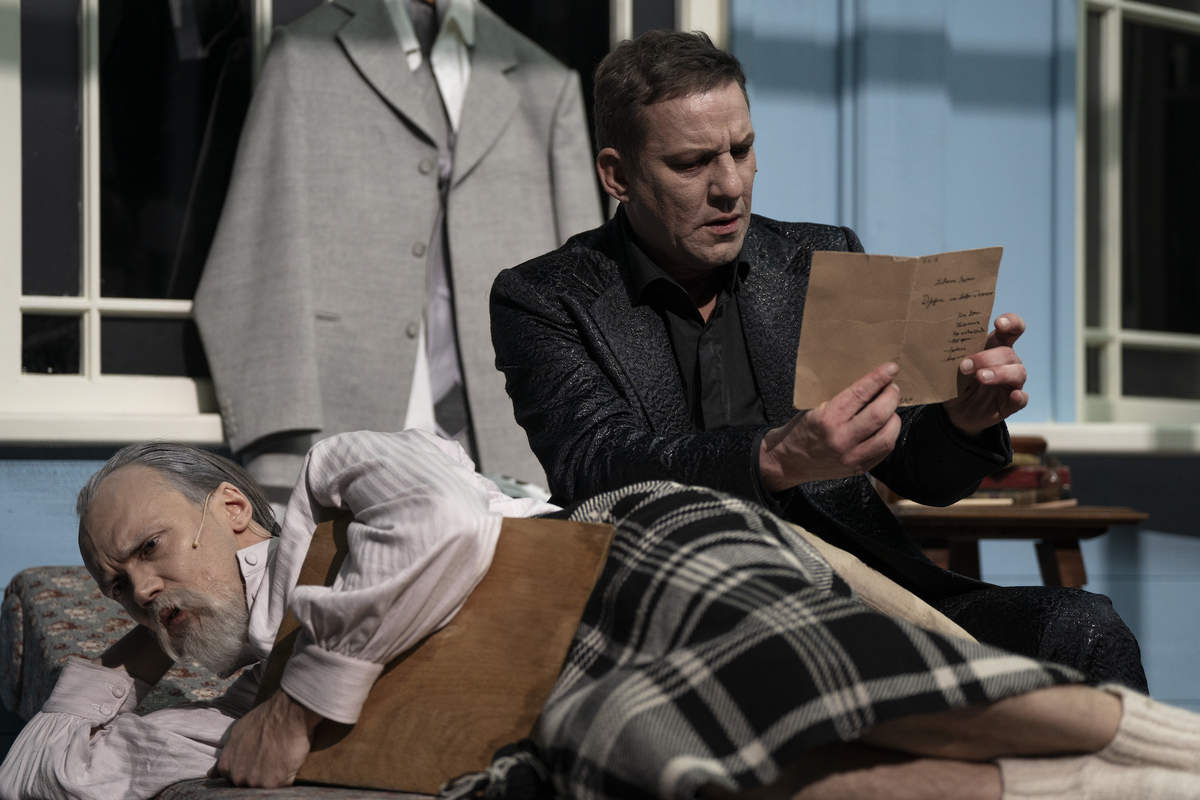 Rainis – Arturs Krūzkops, Līkcepure – Artūrs Skrastiņš // Foto – Marko Rass