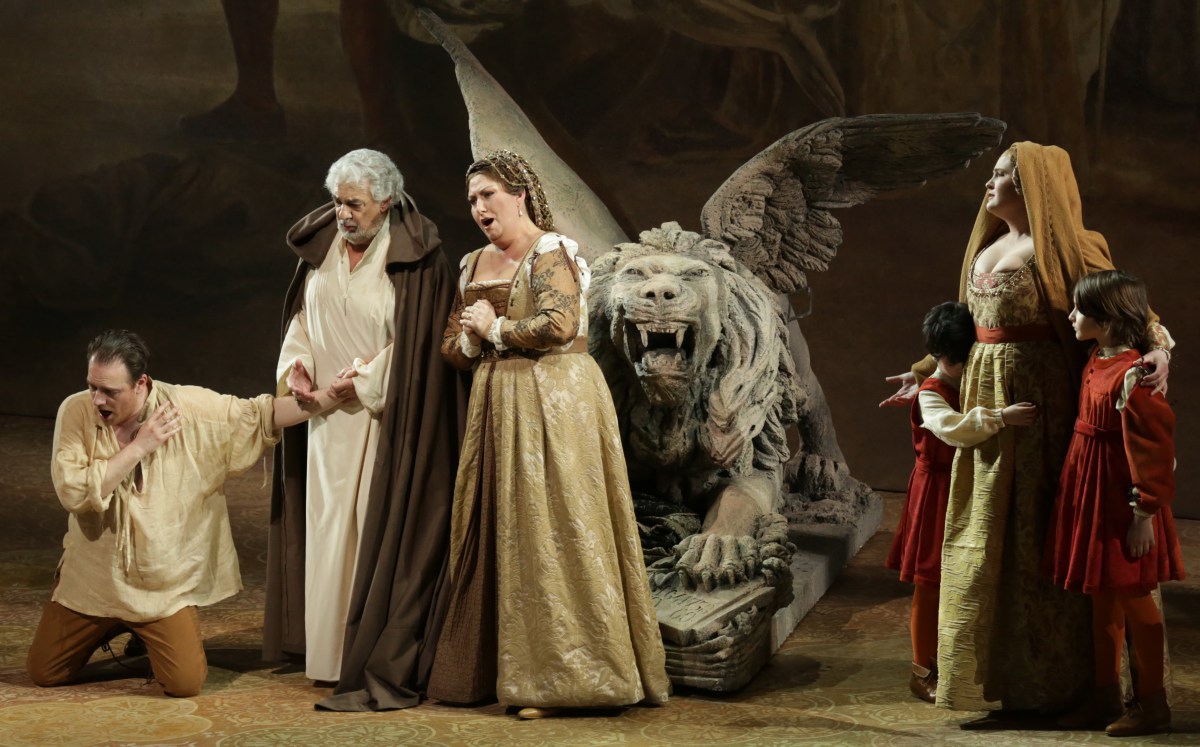 Skats no Džezupes Verdi operas 