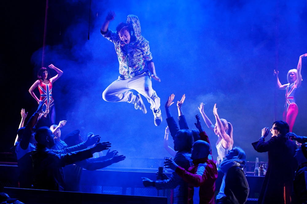 Skats no O. Koršunova izrādes