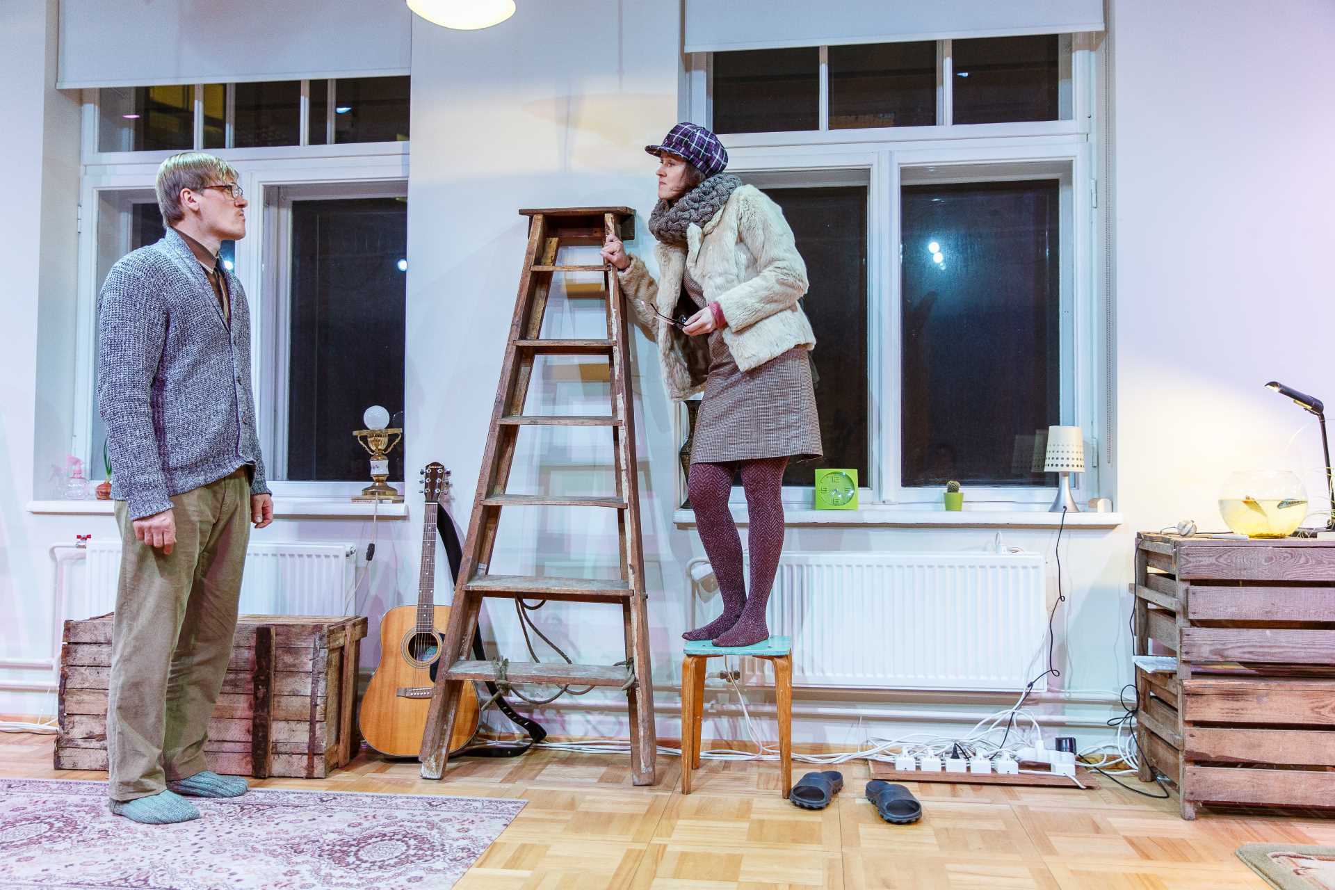 Skats no Cēsu Mazā teātra izrādes 