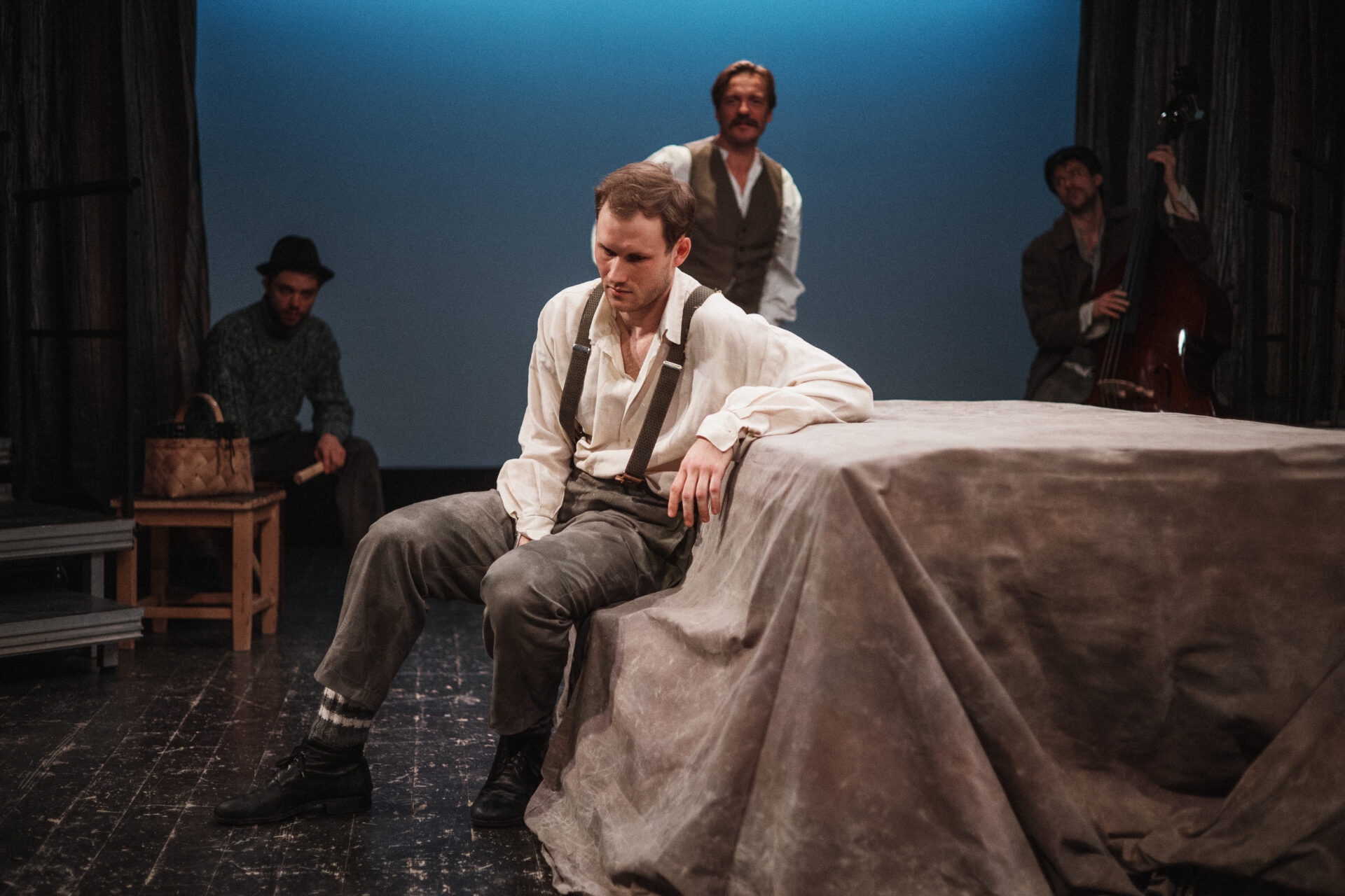 Skats no Valmieras teātra izrādes 