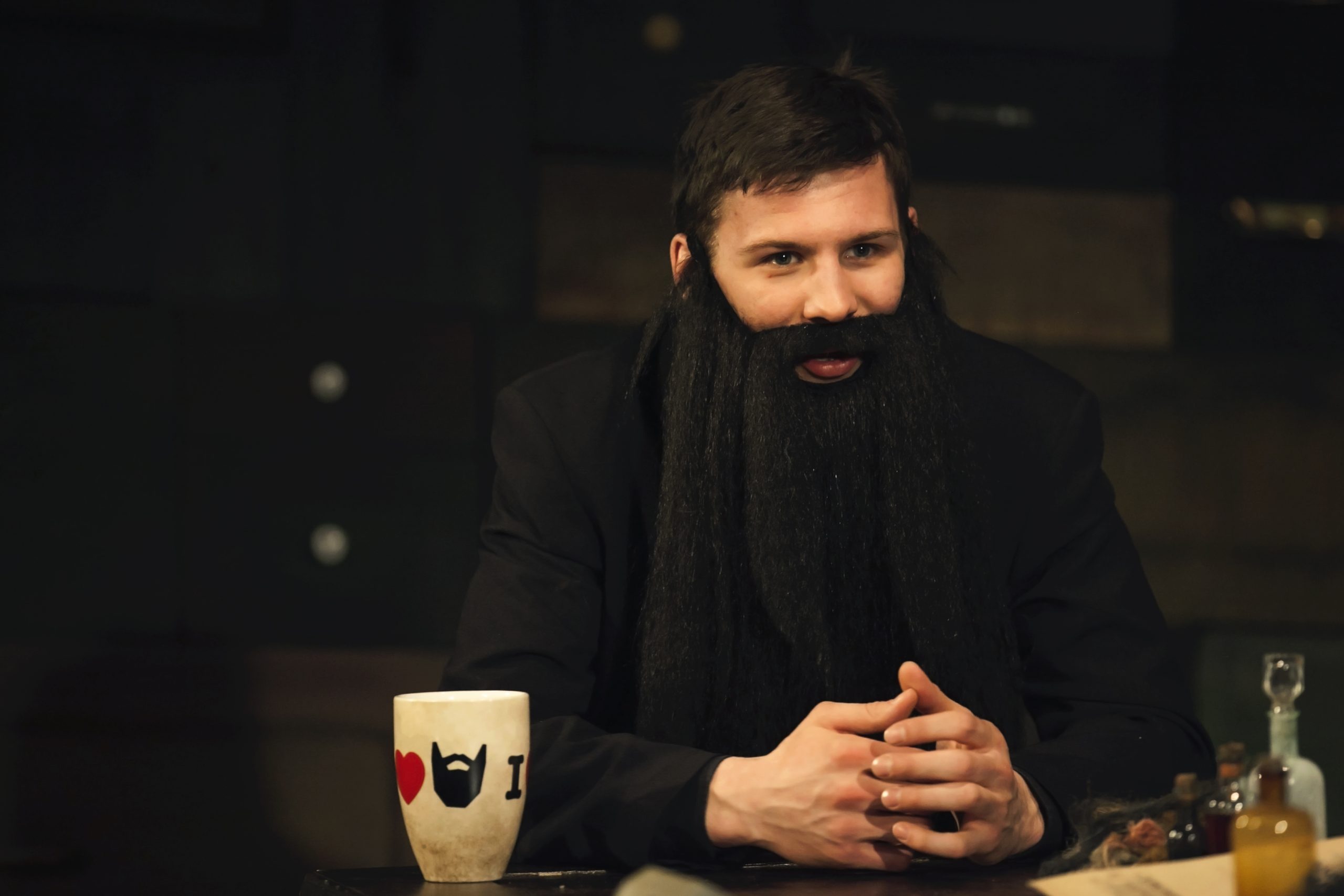 Raimonds Celms izrādē 