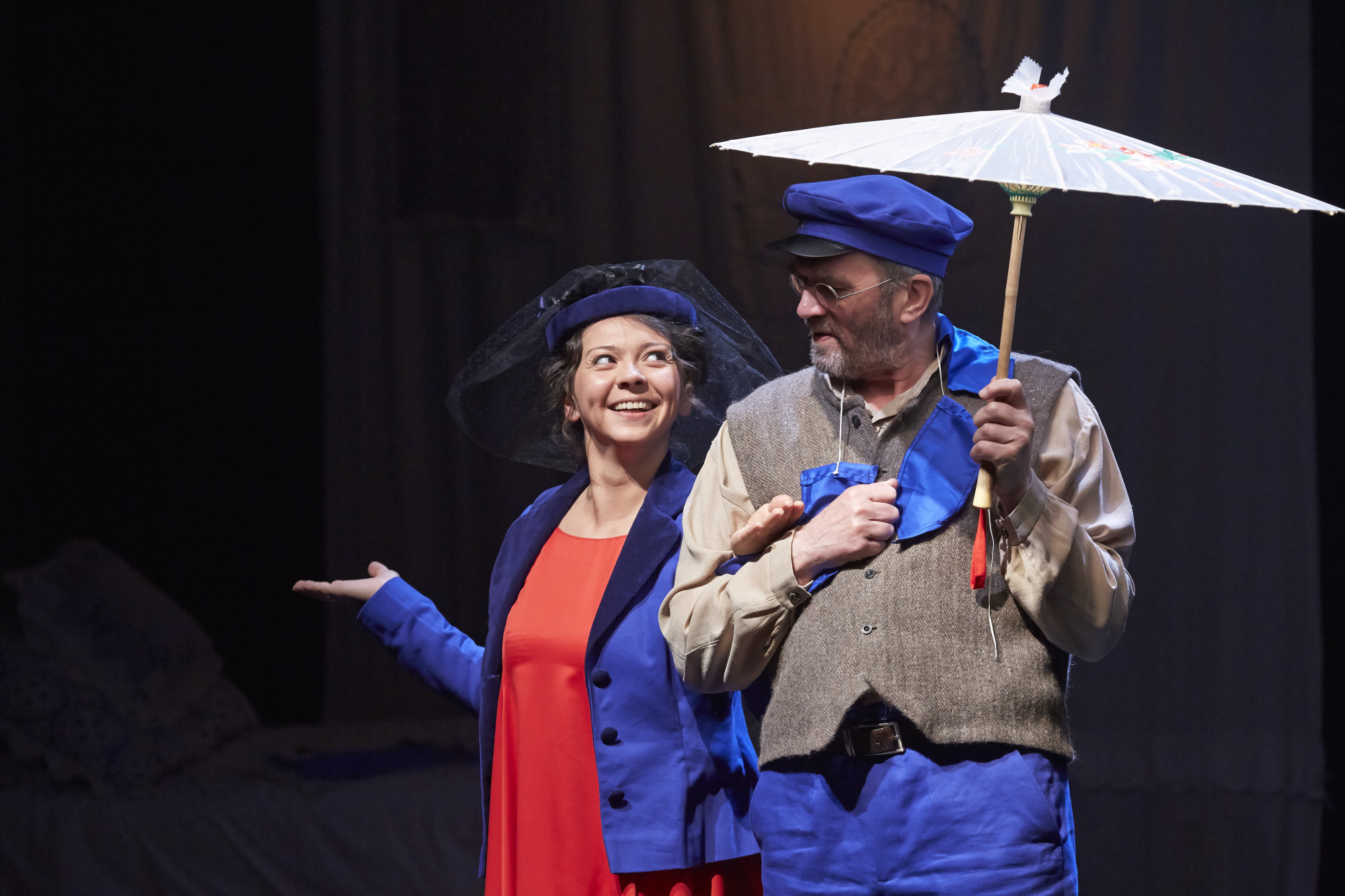 Skats no M. Čehova Rīgas Krievu teātra izrādes 