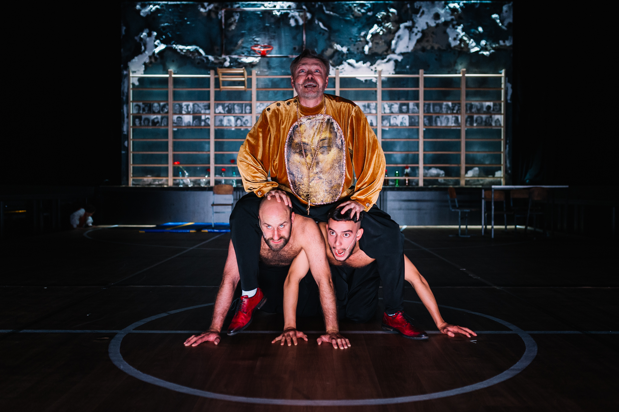 Skats no Klaipēdas Drāmas teātra izrādes 