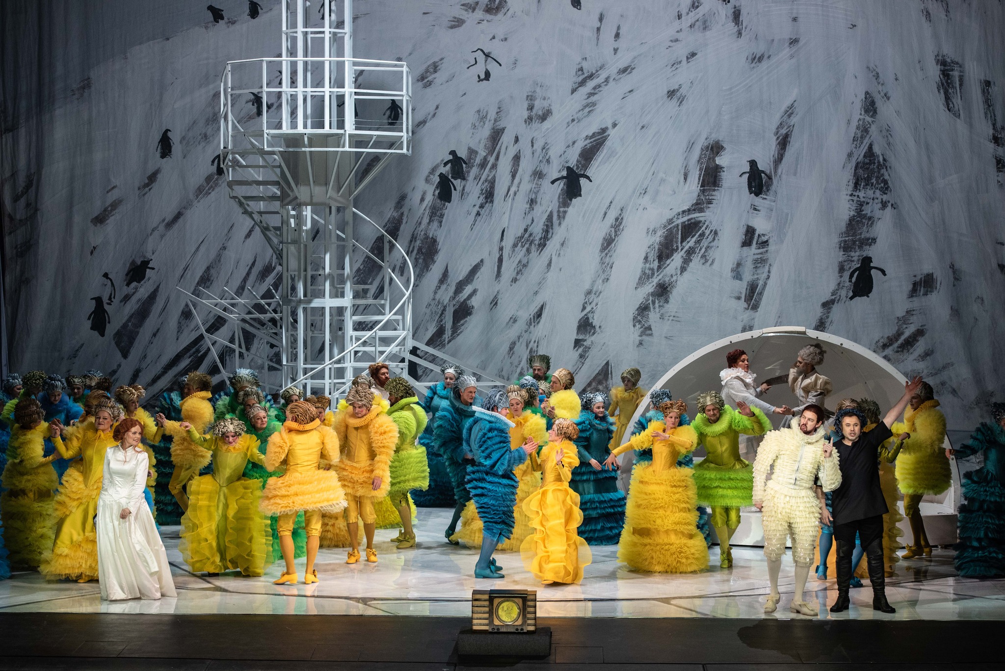 Skats no LNOB izrādes 