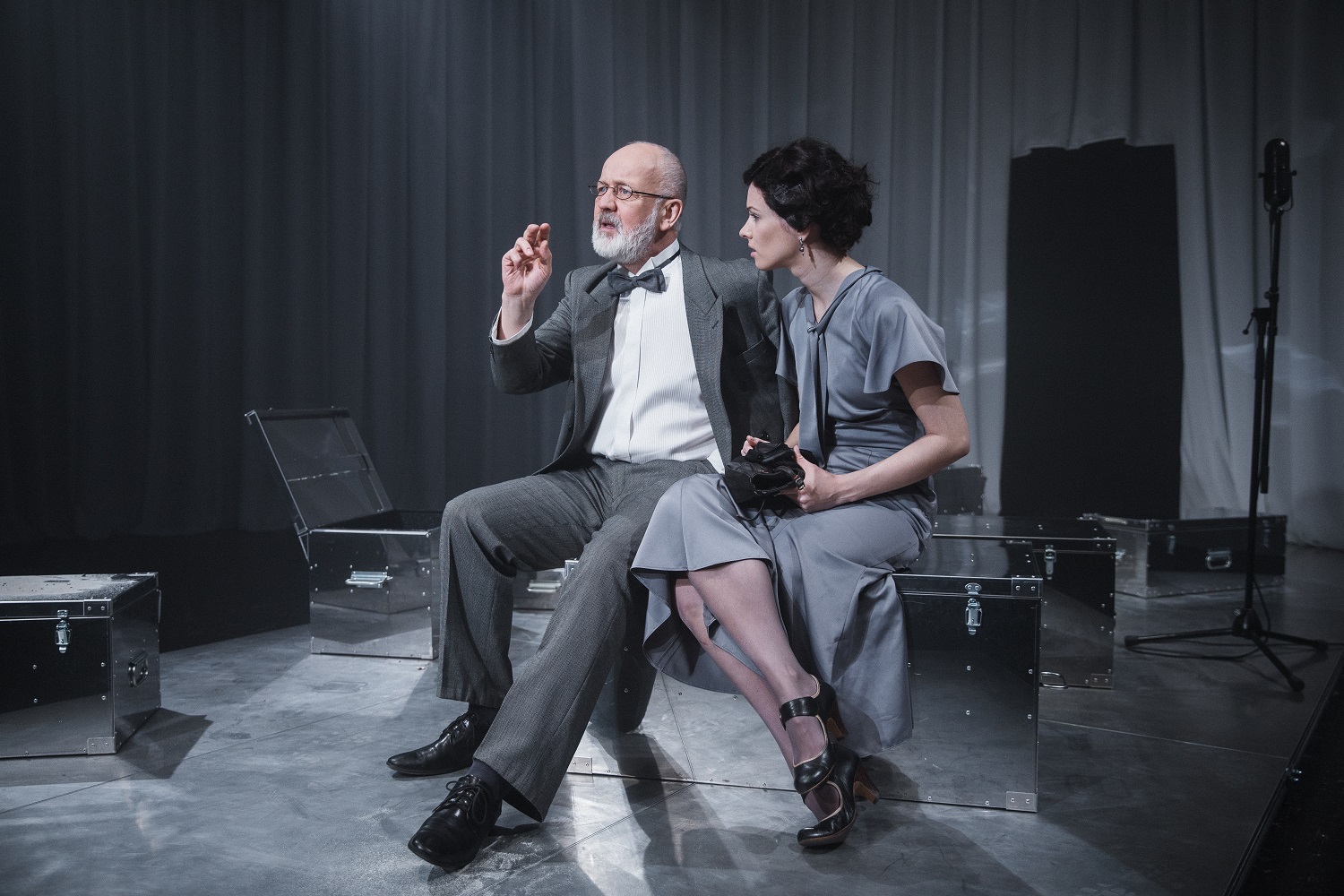 Benžamēns Kremjē – Tālivaldis Lasmanis, Konsuela – Diāna Krista Stafecka // Foto – Matīss Markovskis