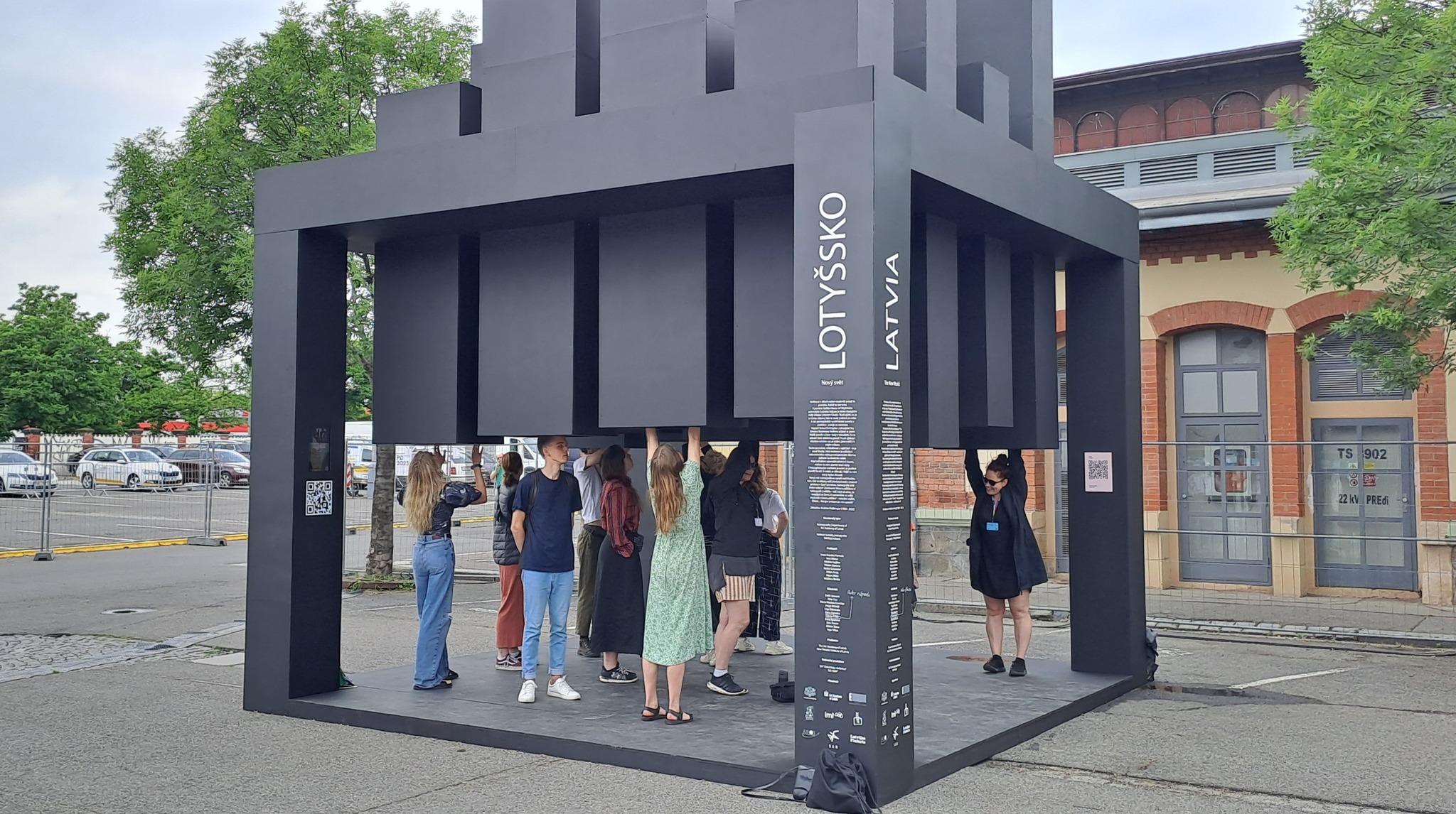 Latvijas Mākslas akadēmijas ekspozīcija 