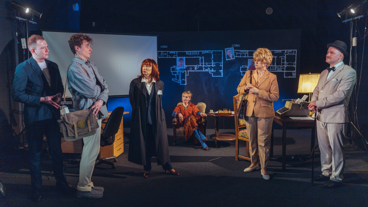 Skats no Latvijas Leļļu teātra izrādes 