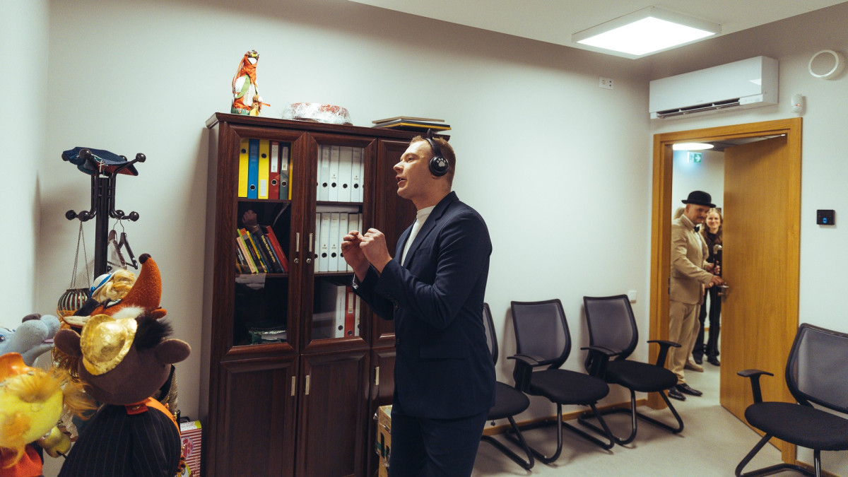 Skats no Latvijas Leļļu teātra izrādes 