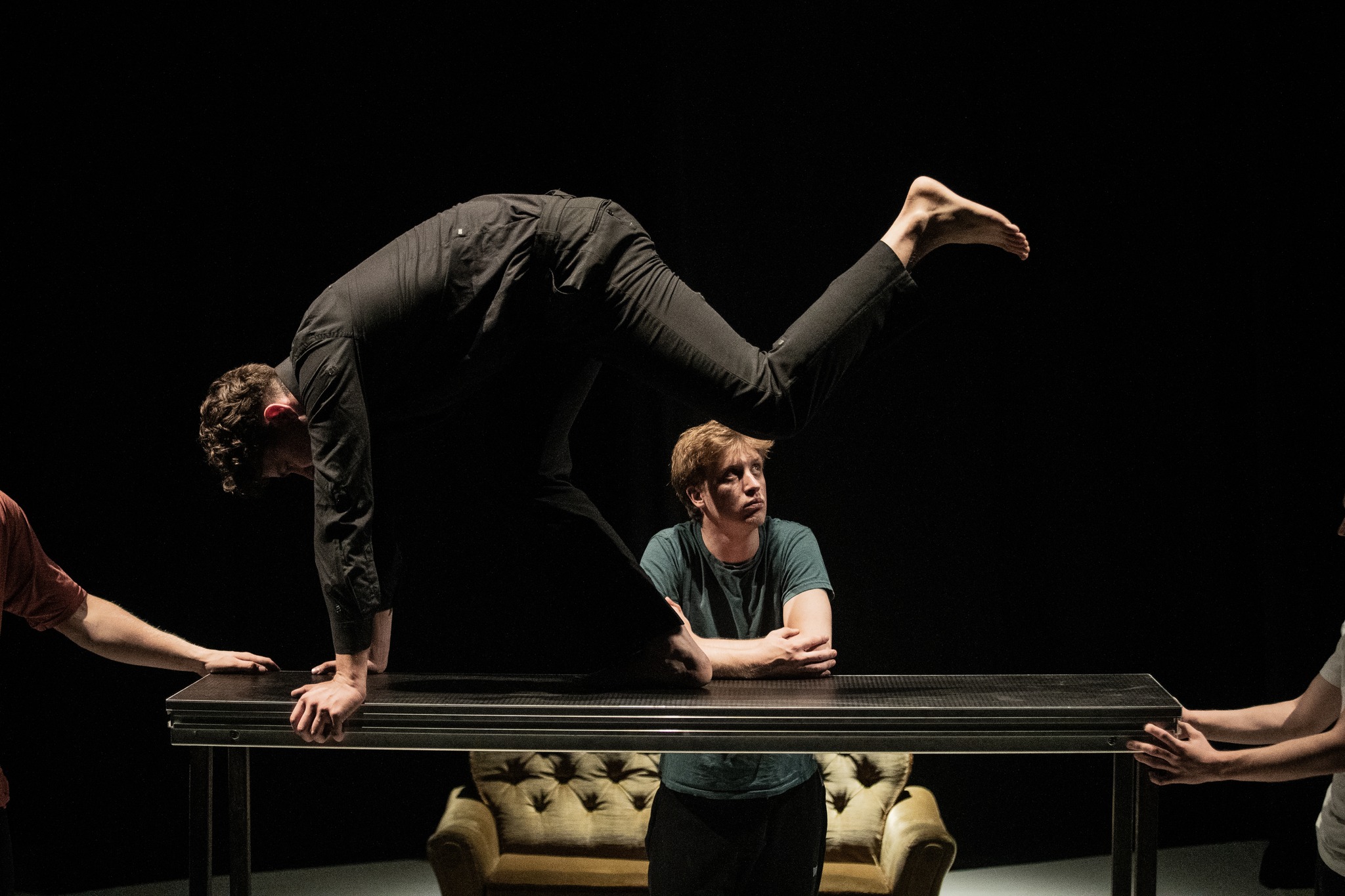 Skats no Tartu Jaunā teātra izrādes 