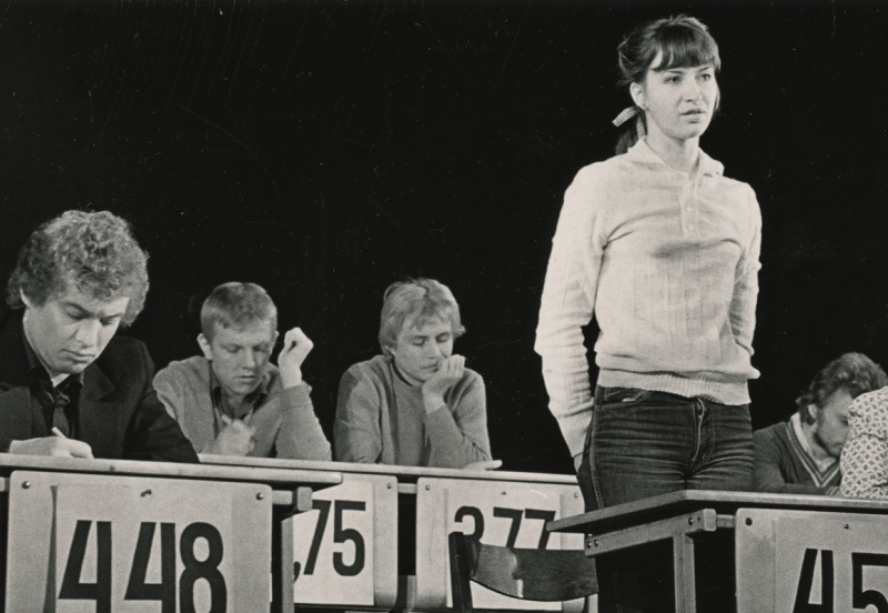 Skats no režisores Merles Karūzo izrādes “Mūsu dzīvesstāsti” (