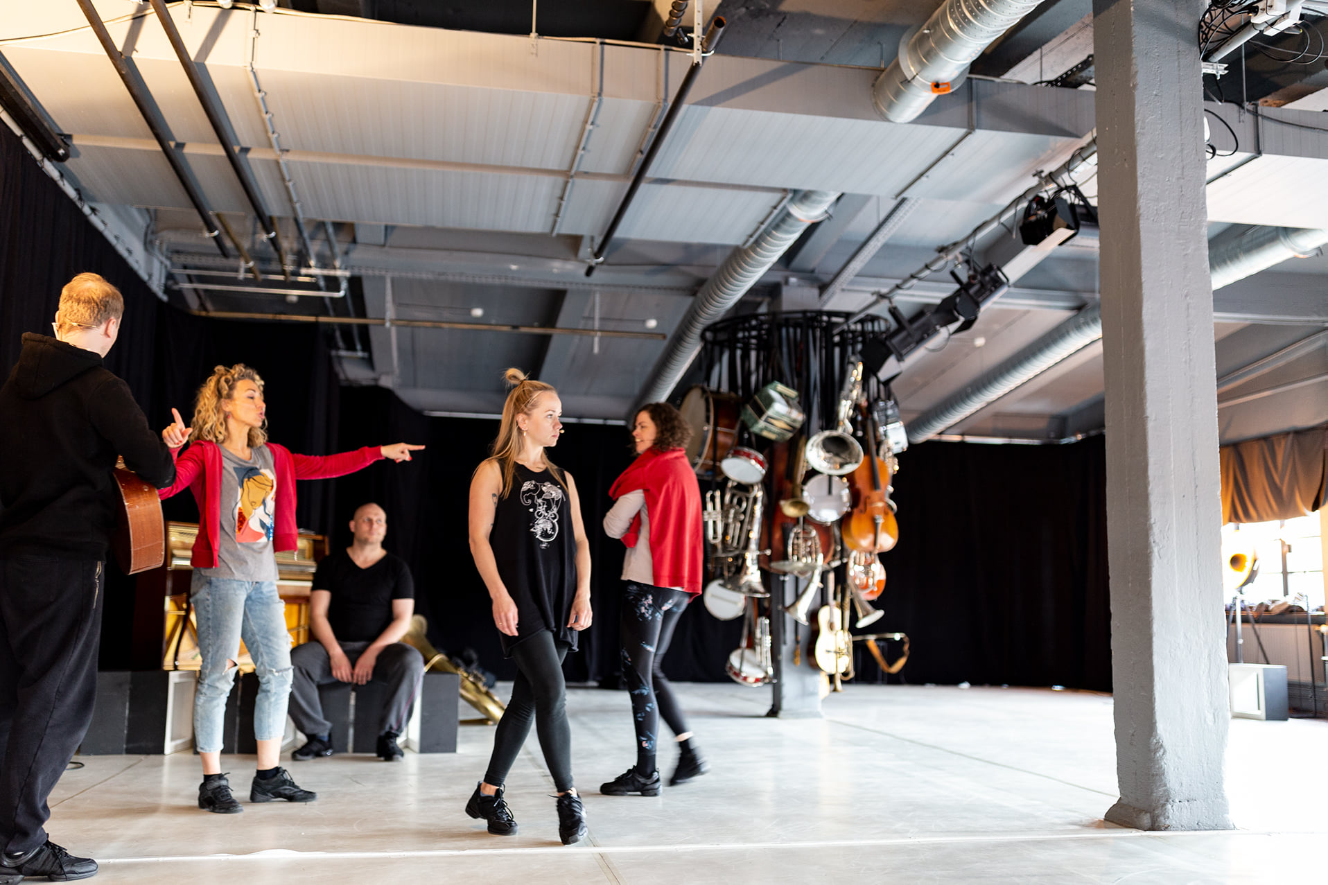 Skats no kustību izrādes 